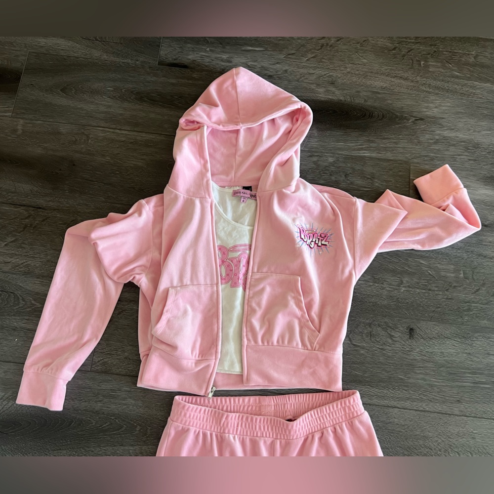 Bratz zip up hoodie